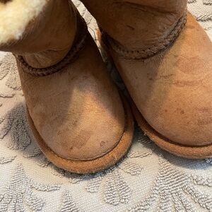 Child’s Ugg Cozy Tan Boots